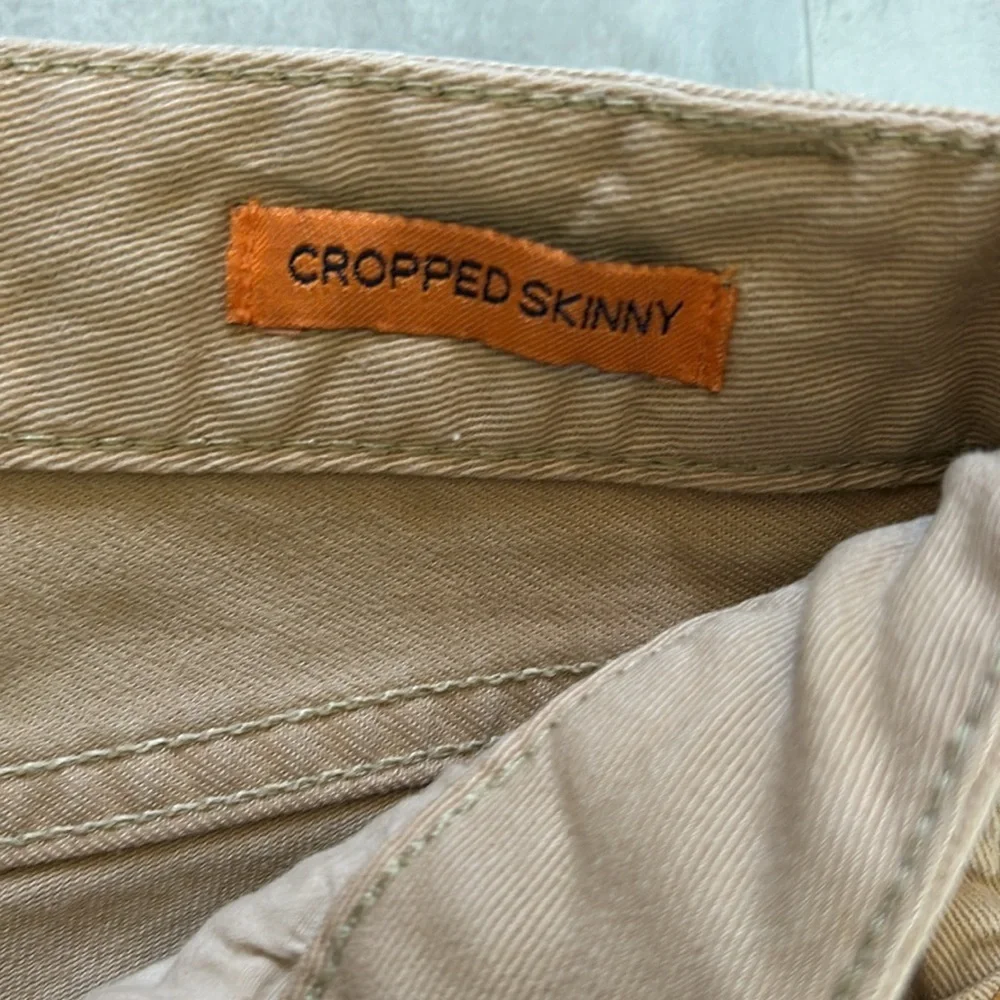 Tory Burch  jeans khakis   Tan/gold tone Designer engraved button and rivets EUC